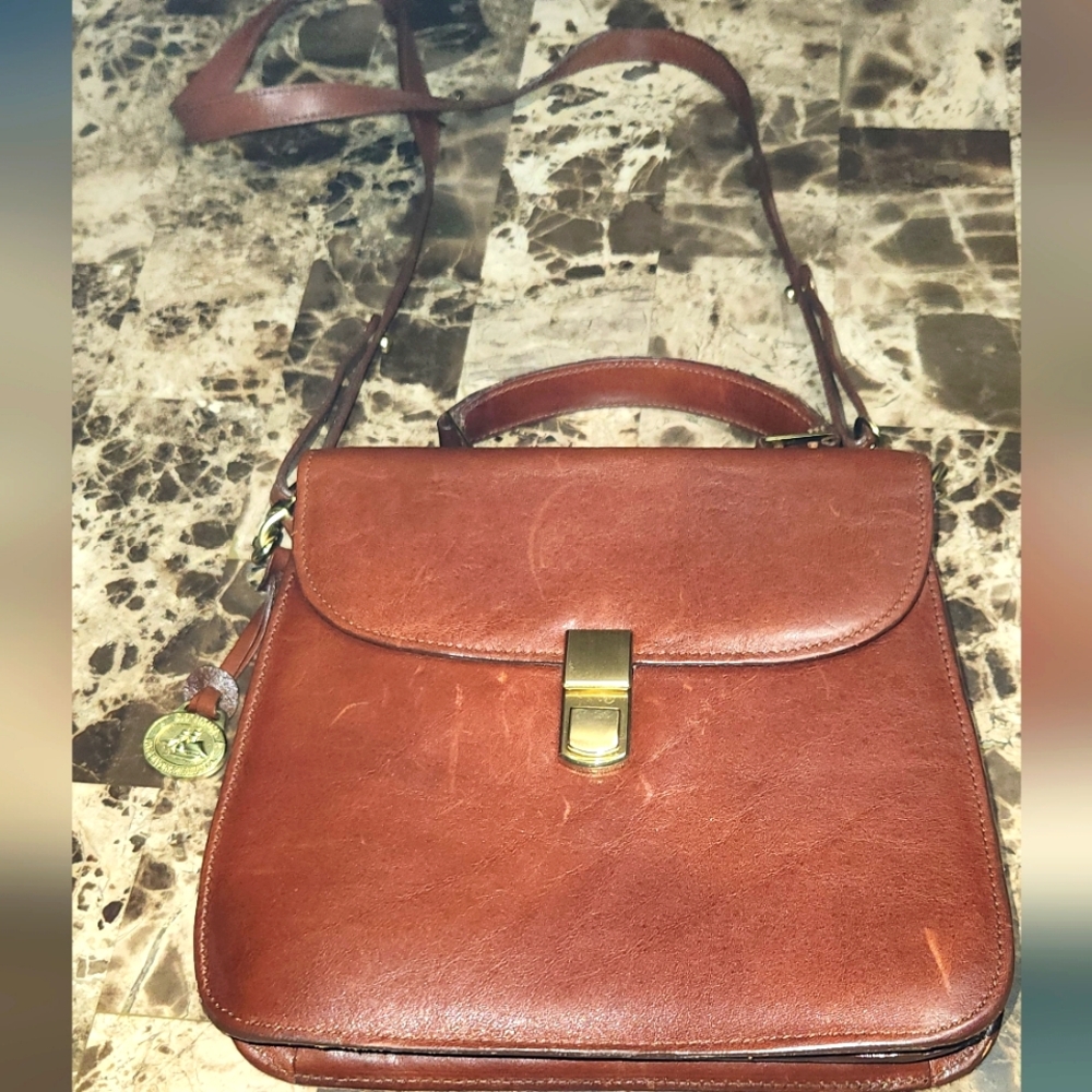 Ameit ITALIAN LEATHER BAG CROSSBODY PURSE SUPER RARE A GREAT FIND